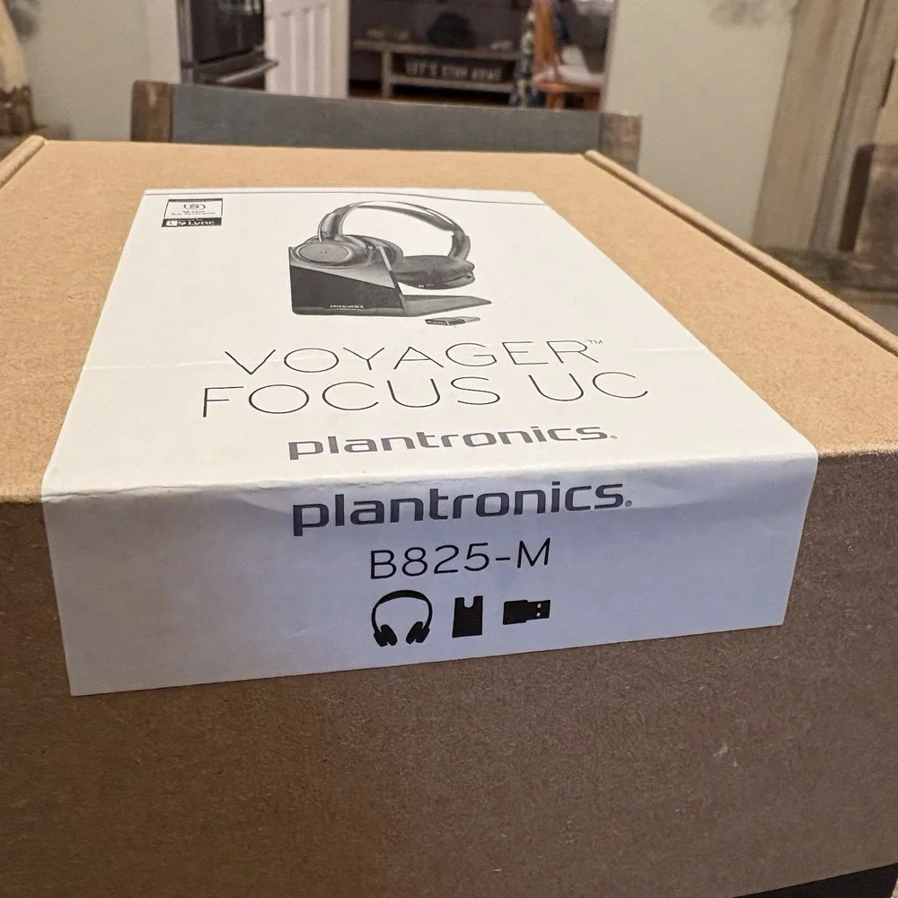Poly Voyager Focus UC Wireless Headset with Microphone (Plantronics) B 825